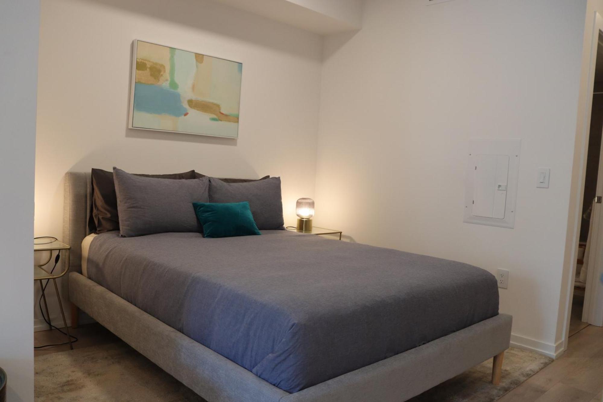 Calypso- Hollywood With Pool, Gym & Free Parking