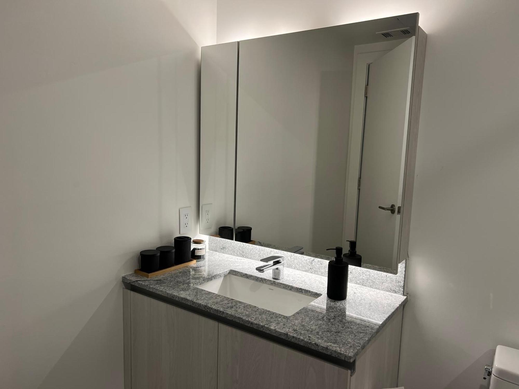 Calypso- Hollywood With Pool, Gym & Free Parking Apartment Los Angeles