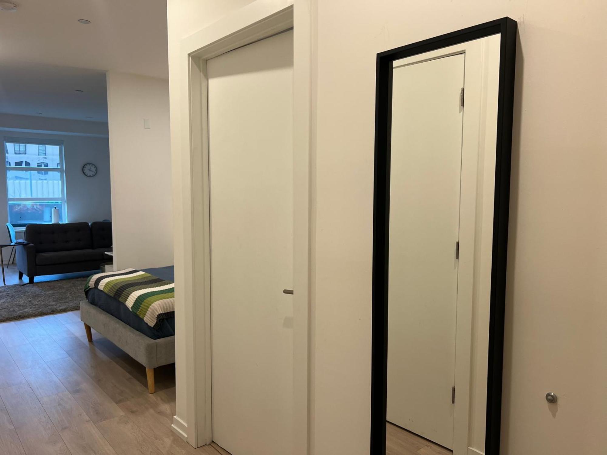 Calypso- Hollywood With Pool, Gym & Free Parking Apartment Los Angeles
